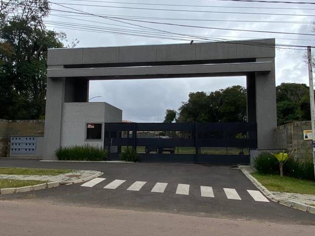 Terreno com 311m², à venda, no bairro Colônia Rio Grande em São José dos Pinhais