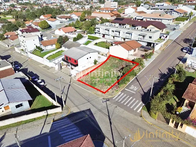 Terreno com 360m², à venda, no bairro Vila Ivete em Mafra