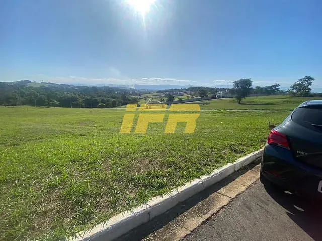 Terreno com 1748m², à venda, no bairro Chácara São Félix em Taubaté