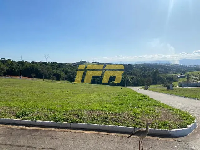 Terreno com 1748m², à venda, no bairro Chácara São Félix em Taubaté