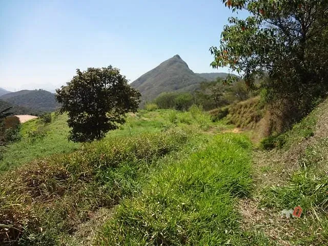 Terreno à venda, no bairro Itaipava em Petrópolis