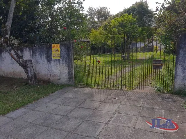 Terreno à venda, no bairro Santa Cândida em Curitiba