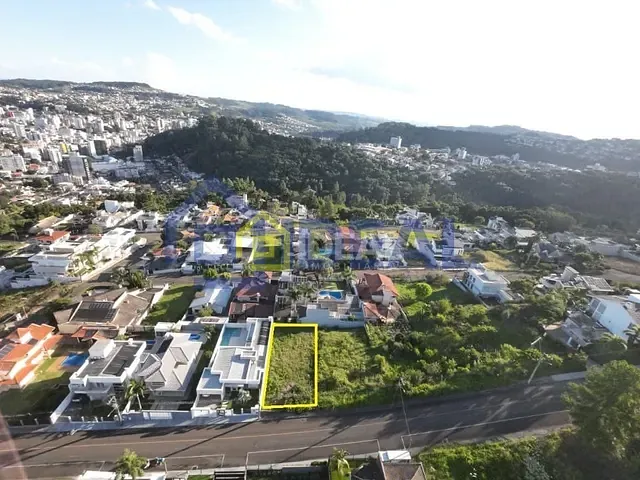 Terreno com 450m², à venda, no bairro Jardim em Concórdia