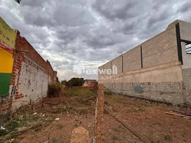 Terreno com 360m², para alugar, no bairro Jardim Ipiranga em Aparecida de Goiânia