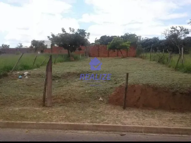 Terreno com 400m², à venda, no bairro Vila Sueleny em Botucatu