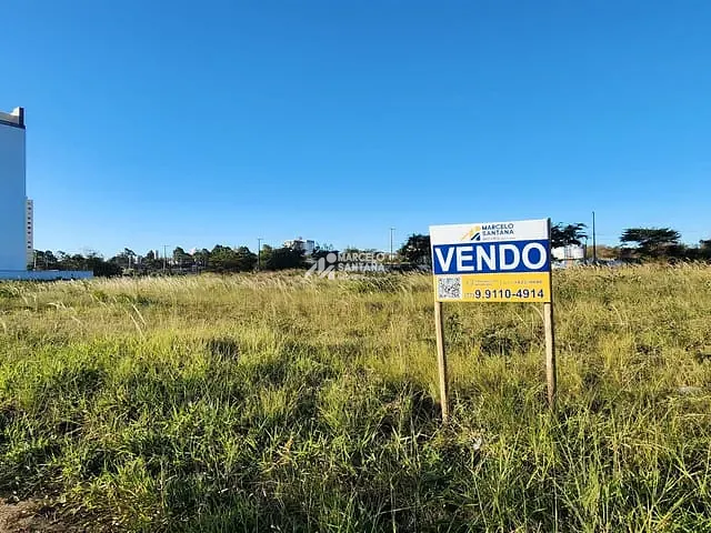 Terreno com 432m², à venda, no bairro Candeias em Vitória da Conquista