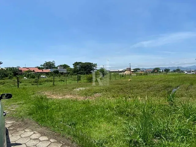Terreno com 390m², à venda, no bairro Universitário em Tijucas