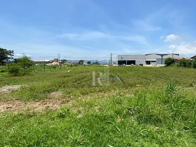 Terreno com 390m², à venda, no bairro Universitário em Tijucas