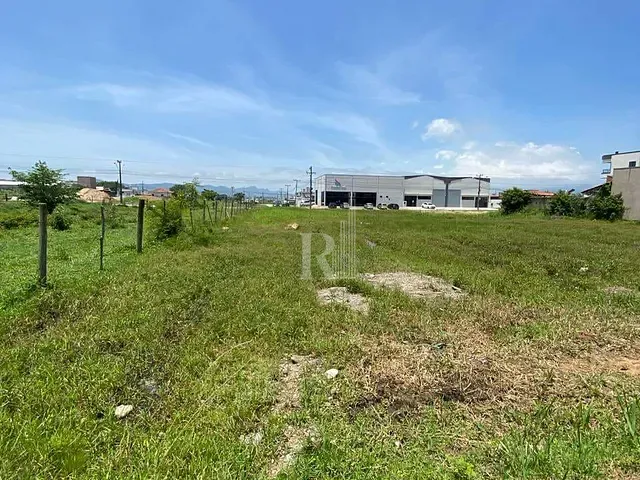 Terreno com 390m², à venda, no bairro Universitário em Tijucas