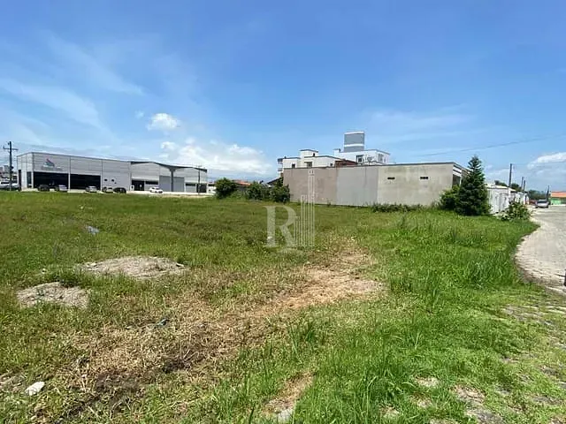 Terreno com 390m², à venda, no bairro Universitário em Tijucas