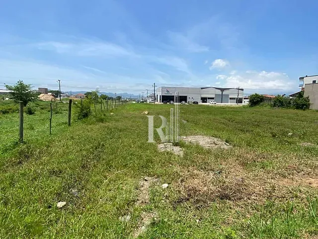 Terreno com 390m², à venda, no bairro Universitário em Tijucas