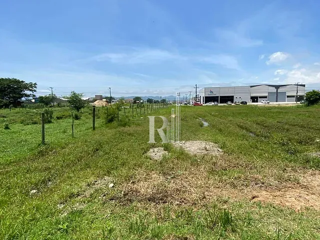 Terreno com 390m², à venda, no bairro Universitário em Tijucas
