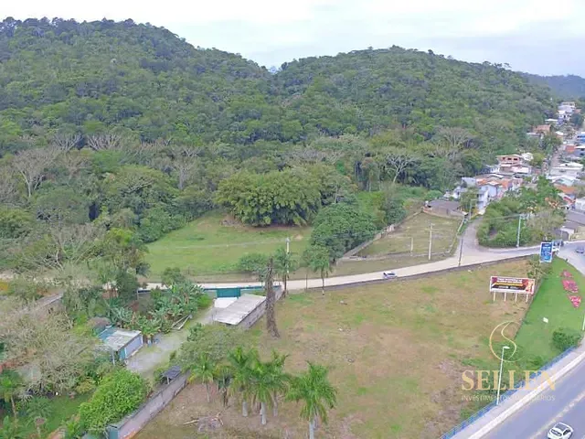 Terreno com 30825m², à venda, no bairro Nova Esperança em Balneário Camboriú