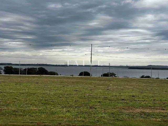 Terreno com 805m², à venda, no bairro Paranagi em Sertaneja