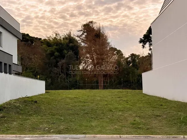 Terreno à venda, no bairro Aviação em São José Dos Pinhais