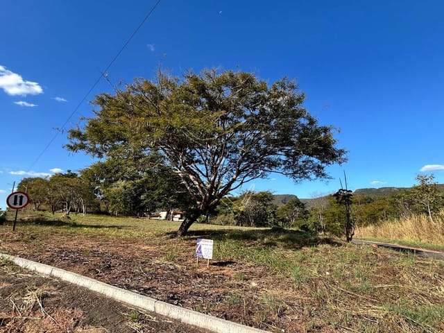 Terreno com 600m², à venda, no bairro Esplanada do Rio Quente em Rio Quente