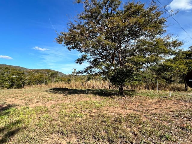 Terreno com 600m², à venda, no bairro Esplanada do Rio Quente em Rio Quente