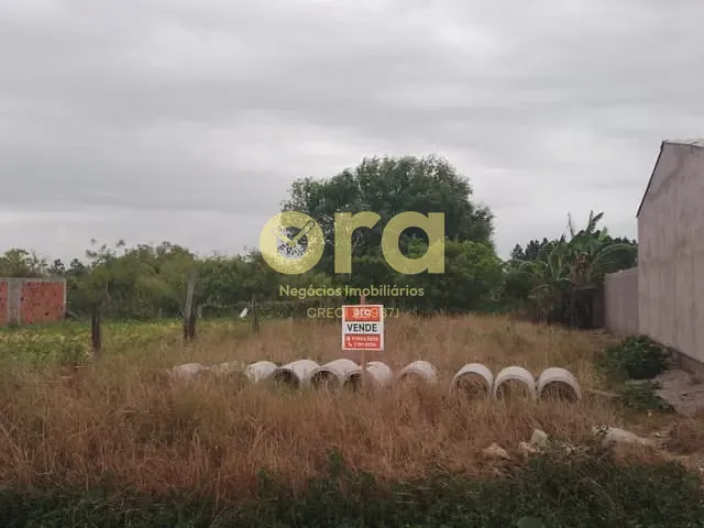 Terreno com 200m², à venda, no bairro Três Vendas em Pelotas