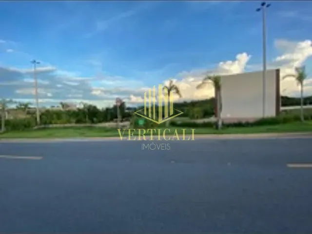 Terreno com 224m², à venda, no bairro Condomínio Residencial Florais Safira em Cuiabá