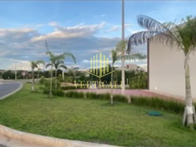 Terreno com 224m², à venda, no bairro Condomínio Residencial Florais Safira em Cuiabá