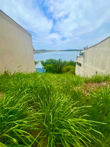 Terreno com 600m², à venda, no bairro Campo Redondo em São Pedro da Aldeia