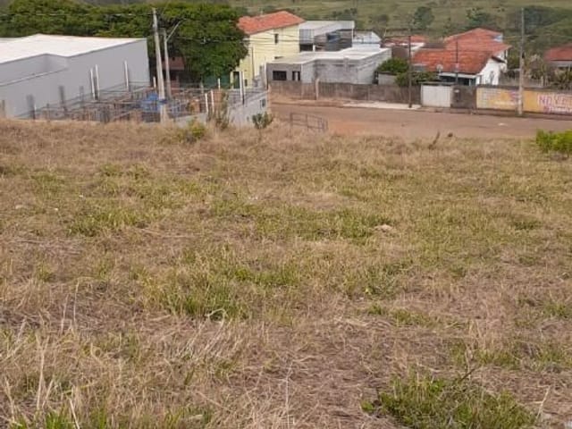 Terreno com 250m², à venda, no bairro Colinas da Mantiqueira  em Cambuí