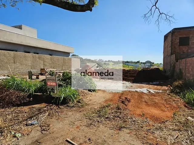 Terreno com 465m², à venda, no bairro NOVA JACREZINHO em Jacarezinho