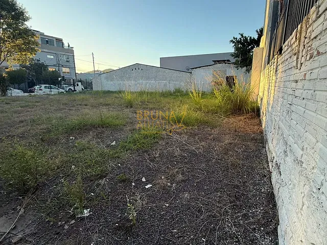 Terreno com 450m², para alugar, no bairro Centro em Campo Bom
