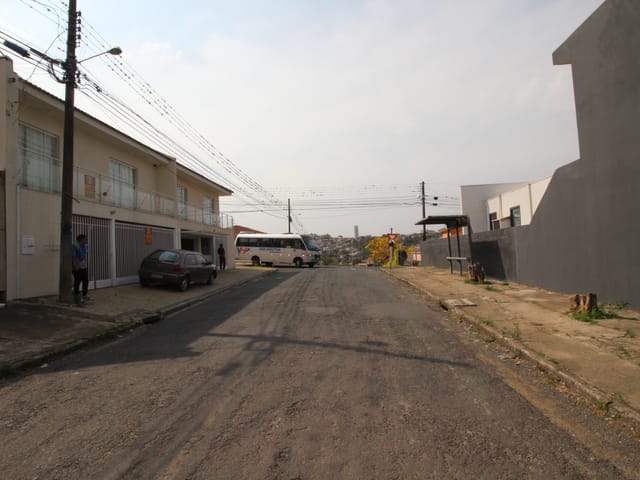 Terreno à venda, no bairro Olarias em Ponta Grossa