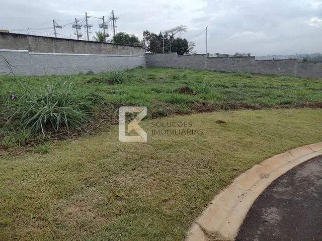Terreno com 882m², à venda, no bairro Vila Homero em Indaiatuba