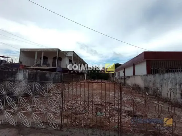 Terreno com 335m², para alugar, no bairro Aparecida em Santarém