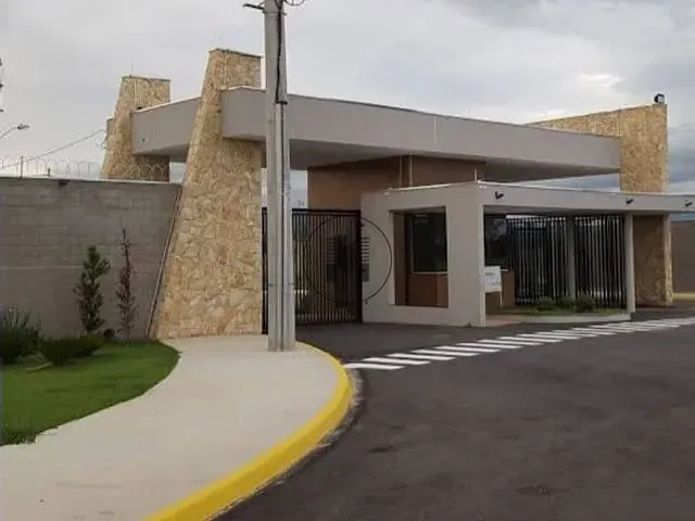 Terreno com 300m², à venda, no bairro Barranco Alto em Potim