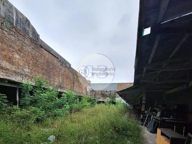 Terreno à venda ou para alugar, no bairro Centro em Rio Grande