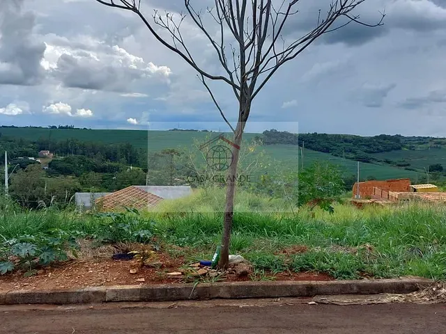 Terreno com 252m², à venda, no bairro Resiencial Agostinho Pizzaia em Rolândia
