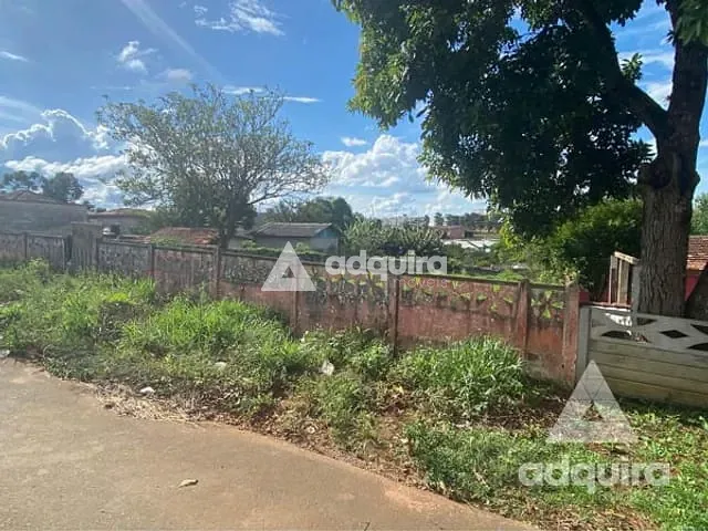 Terreno com 720m², à venda, no bairro Uvaranas em Ponta Grossa