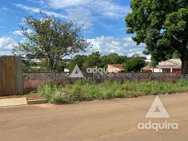 Terreno com 720m², à venda, no bairro Uvaranas em Ponta Grossa