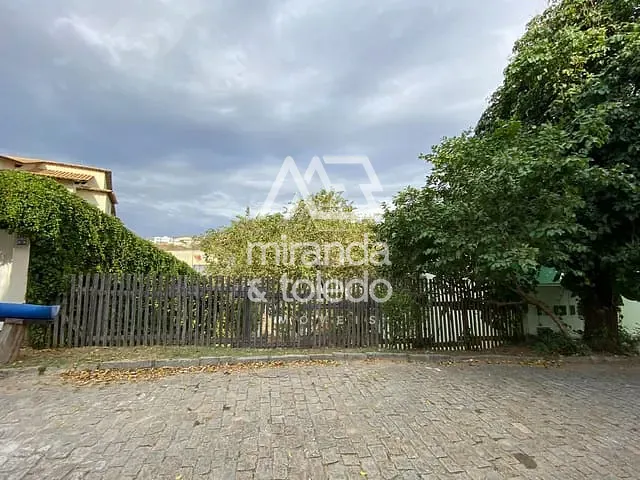 Terreno com 325m², à venda, no bairro Doutor Gilberto Machado em Cachoeiro De Itapemirim