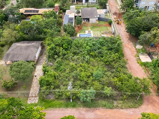 Terreno com 1000m², à venda, no bairro Setor Habitacional Jardim Botânico em Brasília