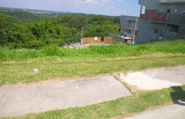 Terreno com 252m², à venda, no bairro Pitas em Cotia