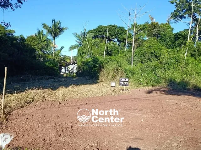 Terreno com 338m², à venda, no bairro Costeira em Balneário Barra do Sul