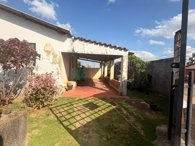 Terreno com 286m², à venda, no bairro Setor Universitário em Catalão
