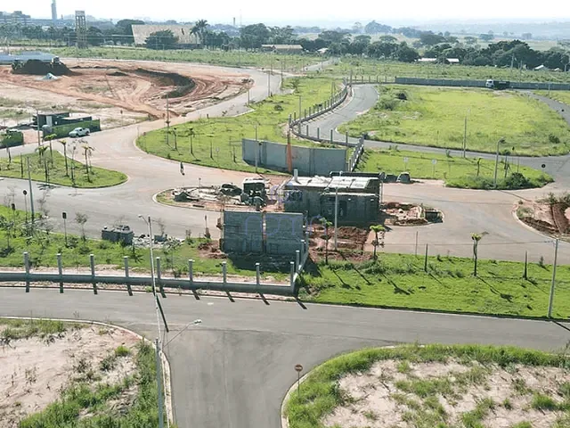 Terreno com 242m², à venda, no bairro Eplenum Tresor em São José do Rio Preto