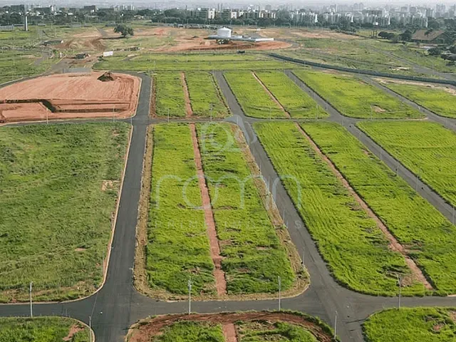 Terreno com 242m², à venda, no bairro Eplenum Tresor em São José do Rio Preto