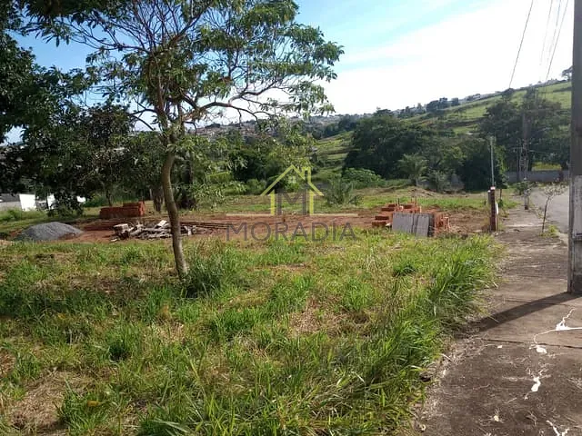 Terreno com 11277m², à venda, no bairro Portal dos Nobres em Guaxupé