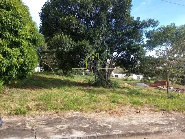 Terreno com 11277m², à venda, no bairro Portal dos Nobres em Guaxupé