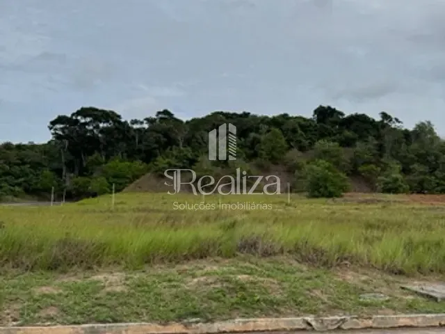 Terreno com 450m², à venda, no bairro Nossa Senhora da Vitória em Ilhéus