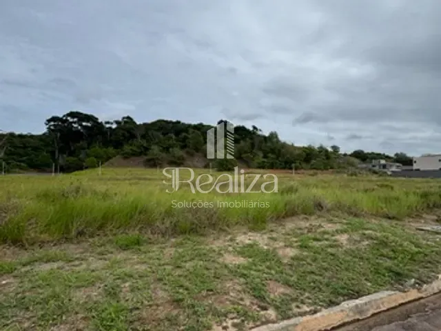 Terreno com 450m², à venda, no bairro Nossa Senhora da Vitória em Ilhéus