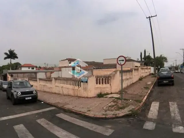Terreno com 784m², à venda, no bairro Centro em Jacarezinho