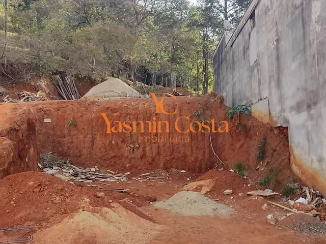 Terreno com 294m², à venda, no bairro Portal das Pedras em Cambuí