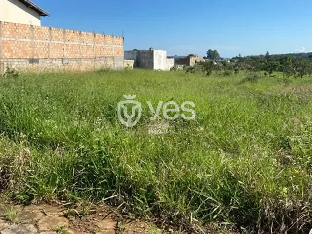 Terreno com 366m², à venda, no bairro Bouganville  em Araxá